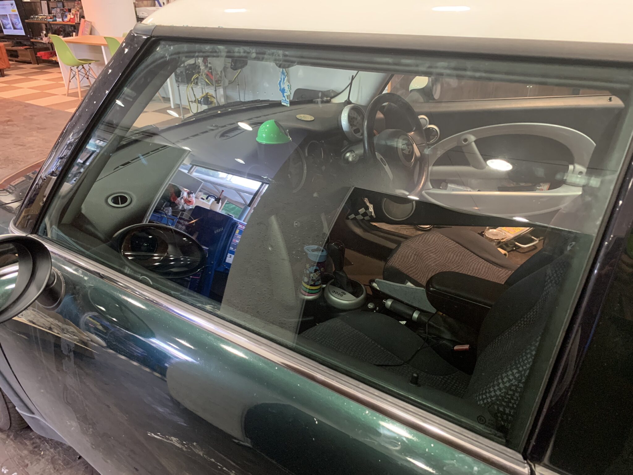 車両整備～レギュレーター交換～ | 茨城県つくば市BMW・MINI専門店 JFOLKS